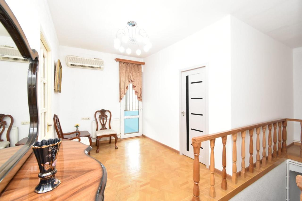 Guesthouses Opera Erivan Exterior foto