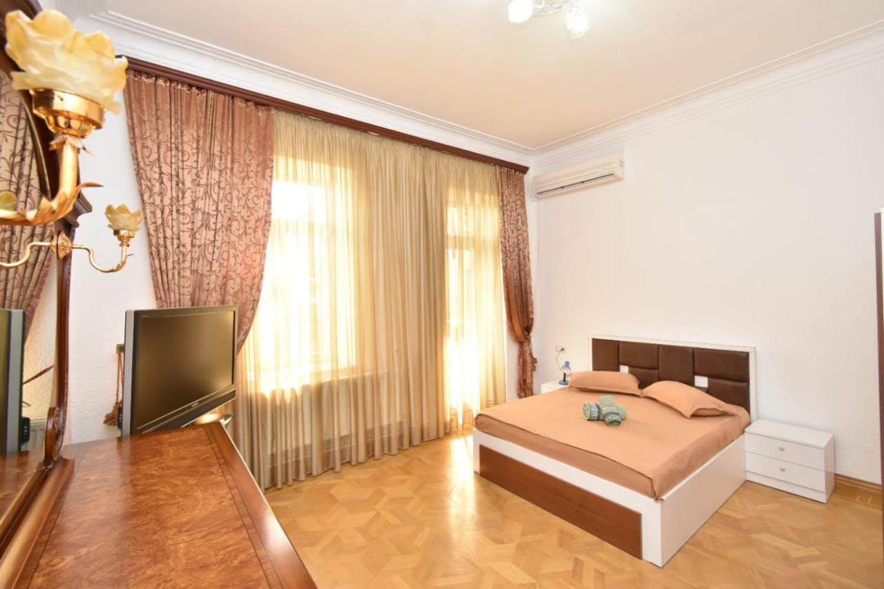 Guesthouses Opera Erivan Exterior foto